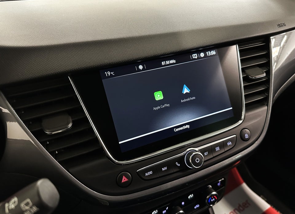 Opel Crossland X 1,5 D 102 Elegance 5d