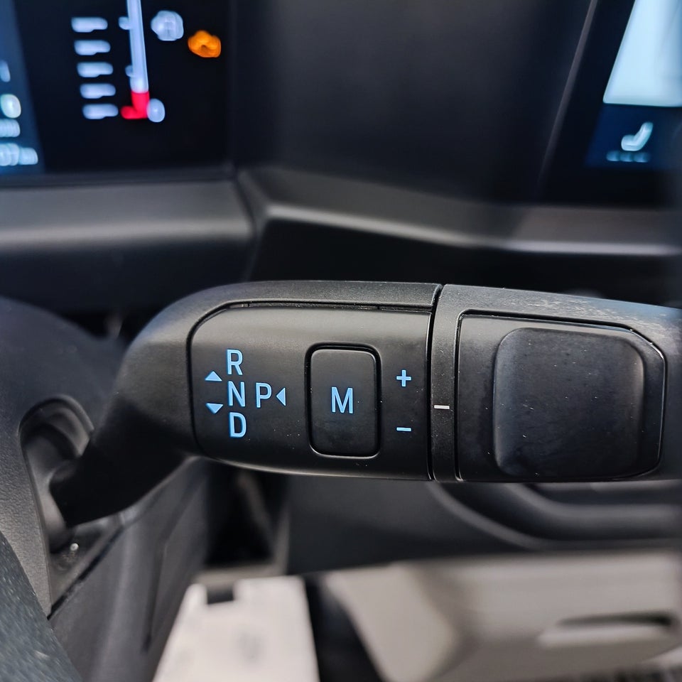 Ford Transit Custom 300 L2 2,0 EcoBlue Trend aut.