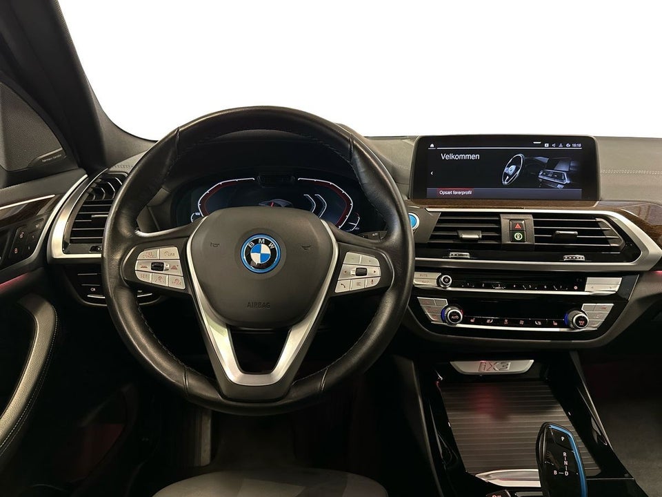 BMW iX3 Charged Plus 5d