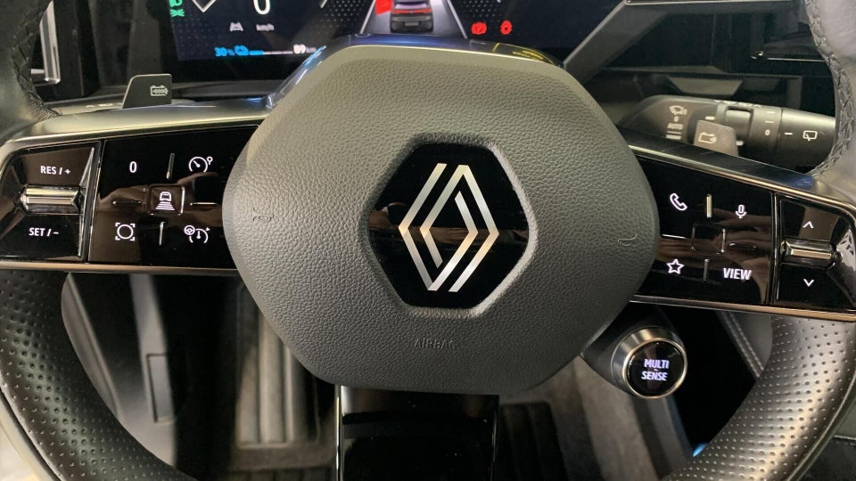 Renault Megane E-Tech 60 Techno 5d