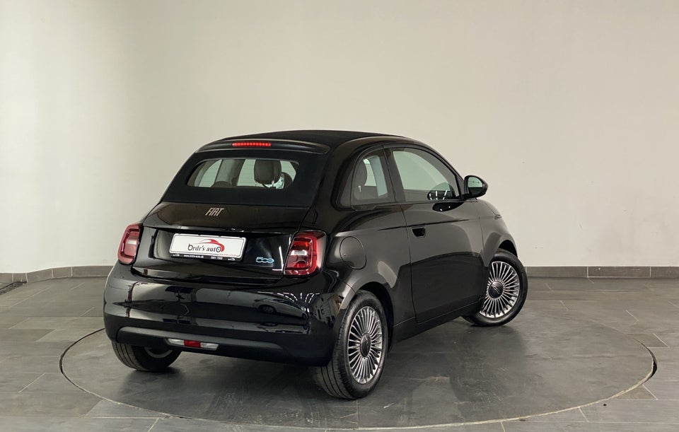 Fiat 500e Icon Cabrio 2d