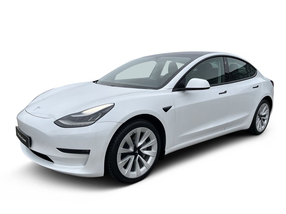 Tesla Model 3 Long Range AWD 4d