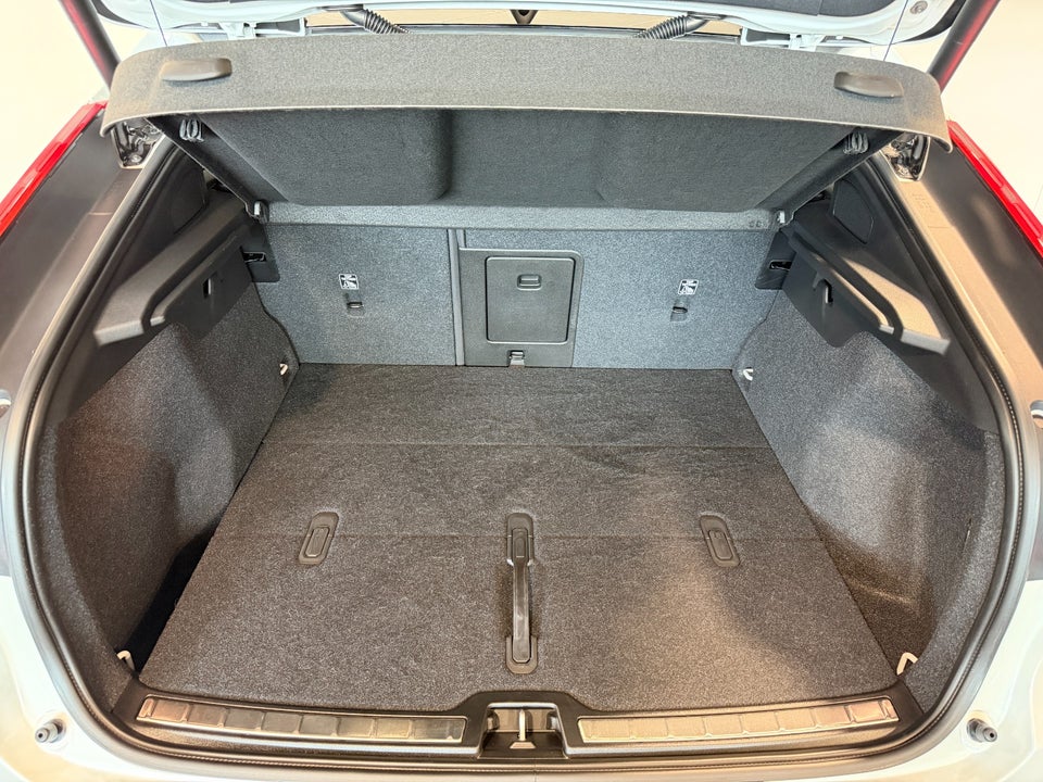 Volvo C40 ReCharge Extended Range Plus 5d