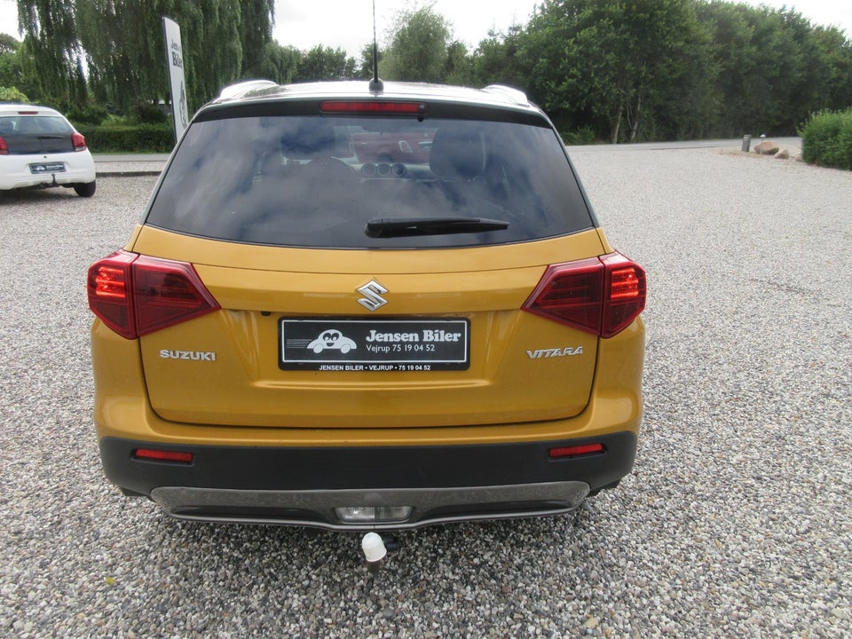Suzuki Vitara 1,0 Boosterjet Active aut. 5d