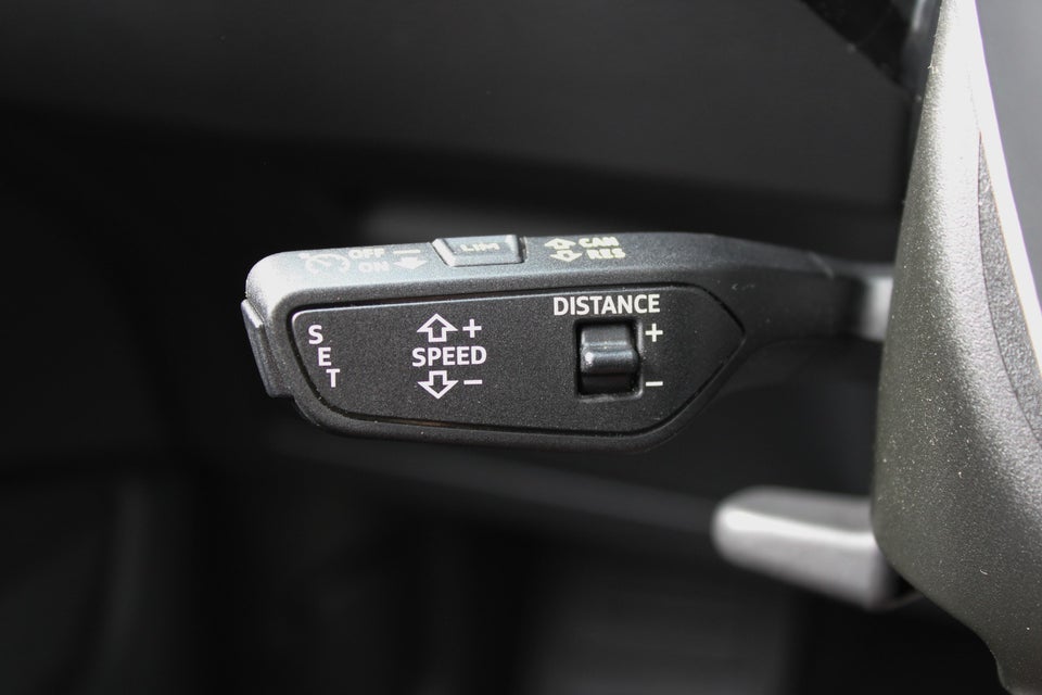 Audi Q8 e-tron 50 S-line quattro 5d