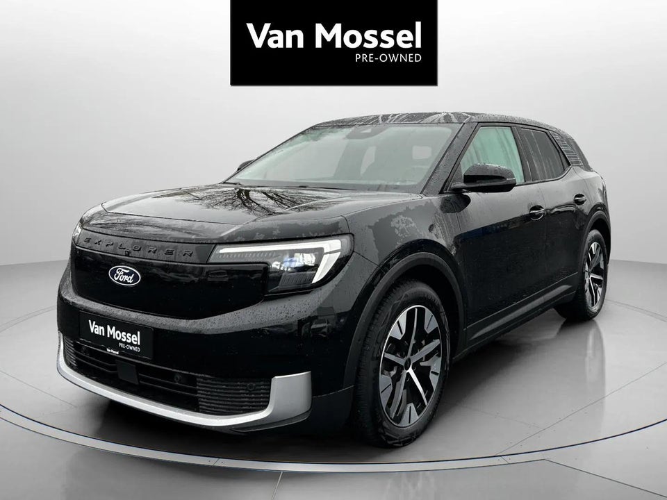 Ford Explorer 82 Select Extended Range 5d