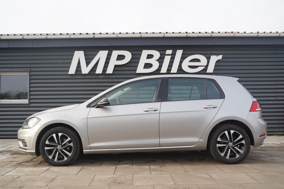 VW Golf VII 1,6 TDi 115 IQ.Drive DSG 5d