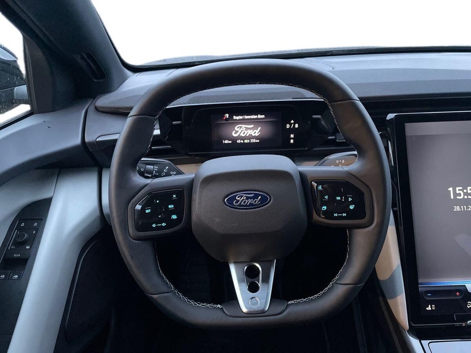 Ford Capri 82 Select Extended Range 5d