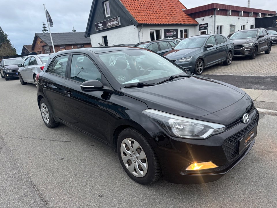 Hyundai i20 1,25 Active 5d