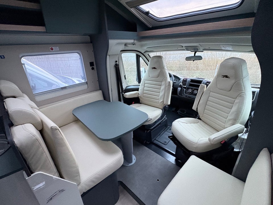 Laika Kosmo L409 aut.