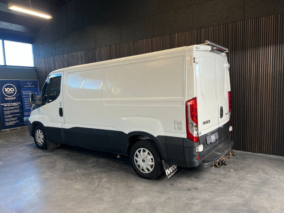 Iveco Daily 2,3 35C13 12m³ Van