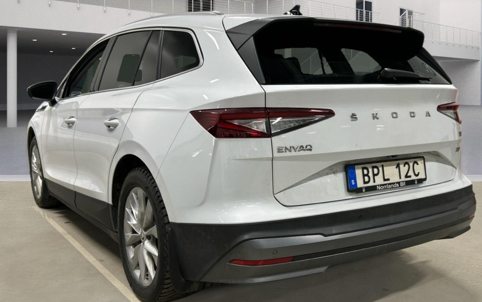 Skoda Enyaq 80 iV Loft 5d