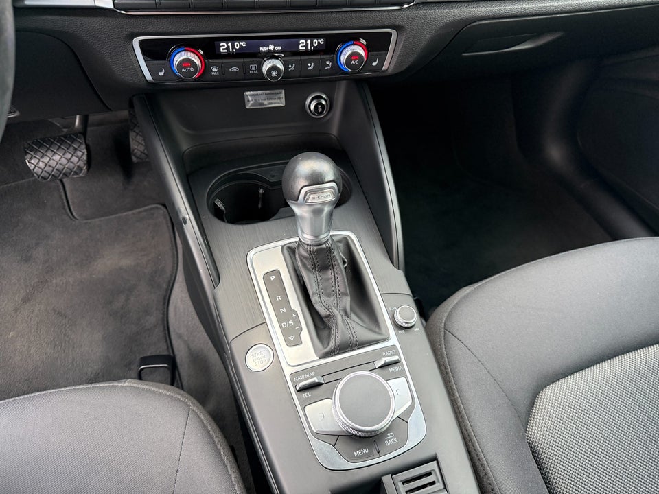 Audi A3 1,4 e-tron Sportback S-tr. 5d