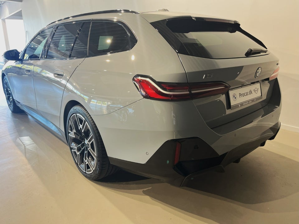 BMW i5 eDrive40 Touring M-Sport 5d