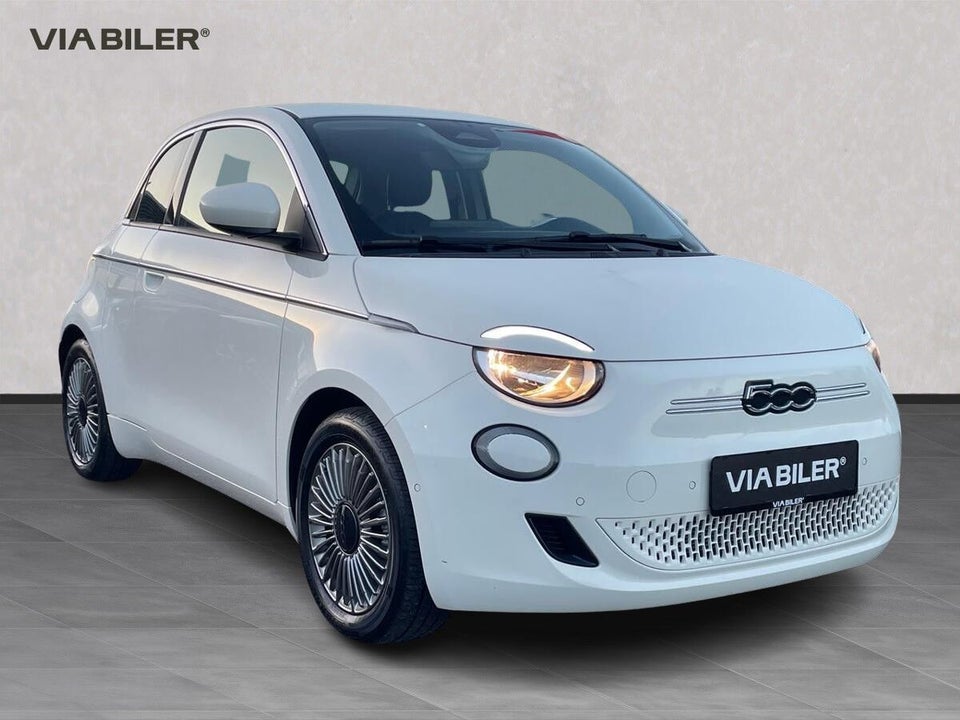 Fiat 500e 42 Icon 3+1 4d