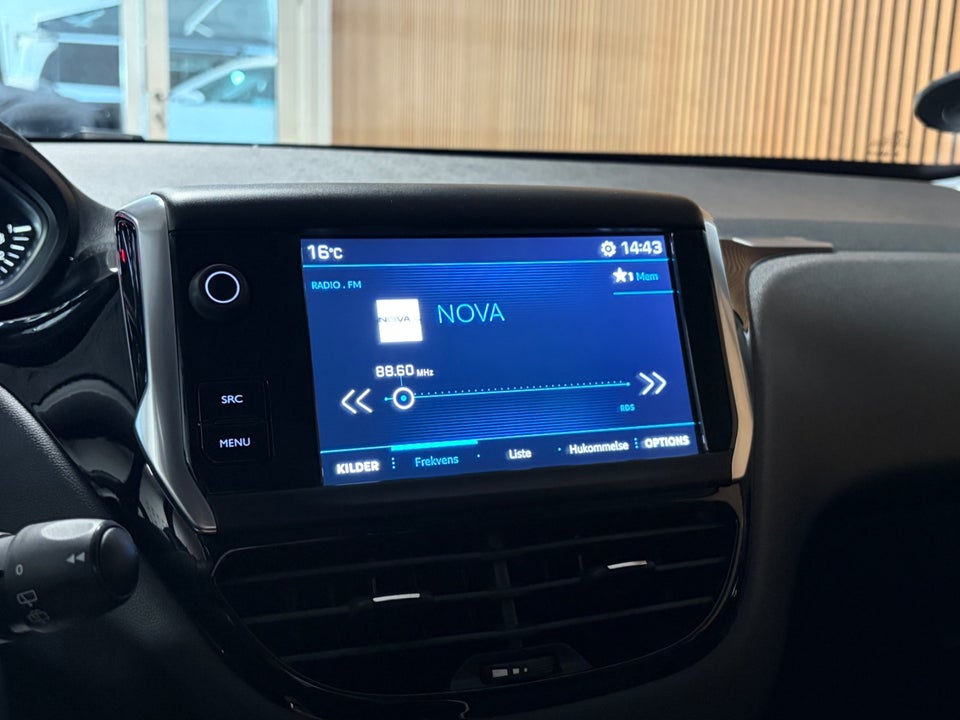 Peugeot 208 1,6 BlueHDi 100 Active 5d