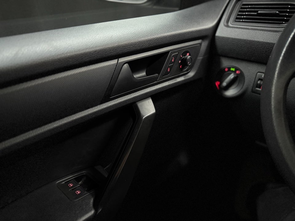 VW Caddy 2,0 TDi 102 BMT Van 4d