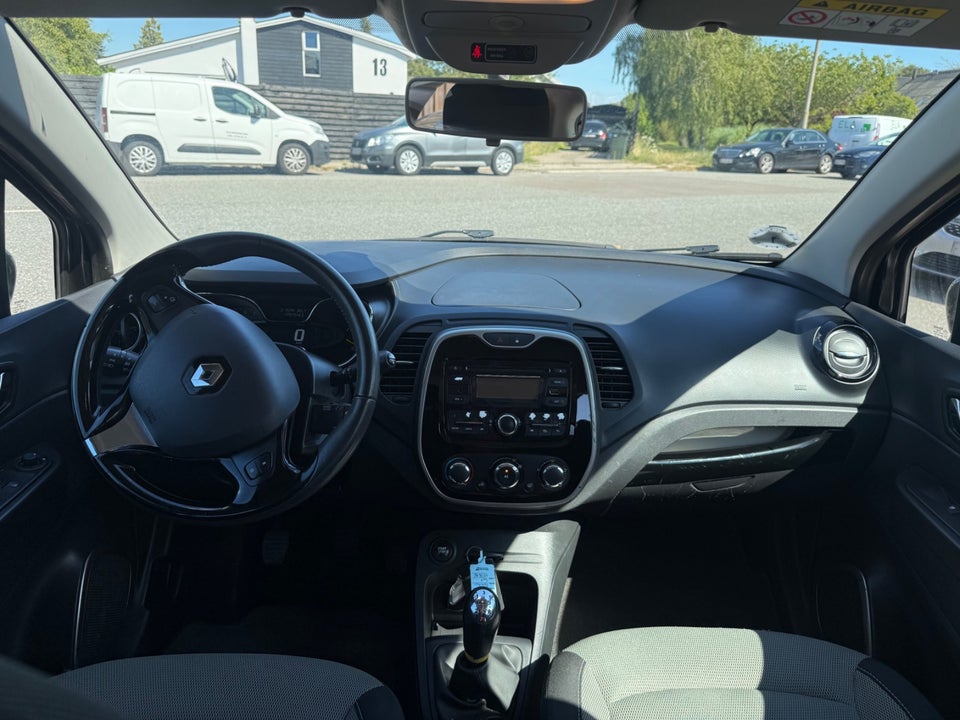 Renault Captur 0,9 TCe 90 Expression 5d