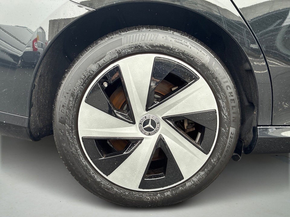 Mercedes CLA250+ electric Progressive Advance 4d