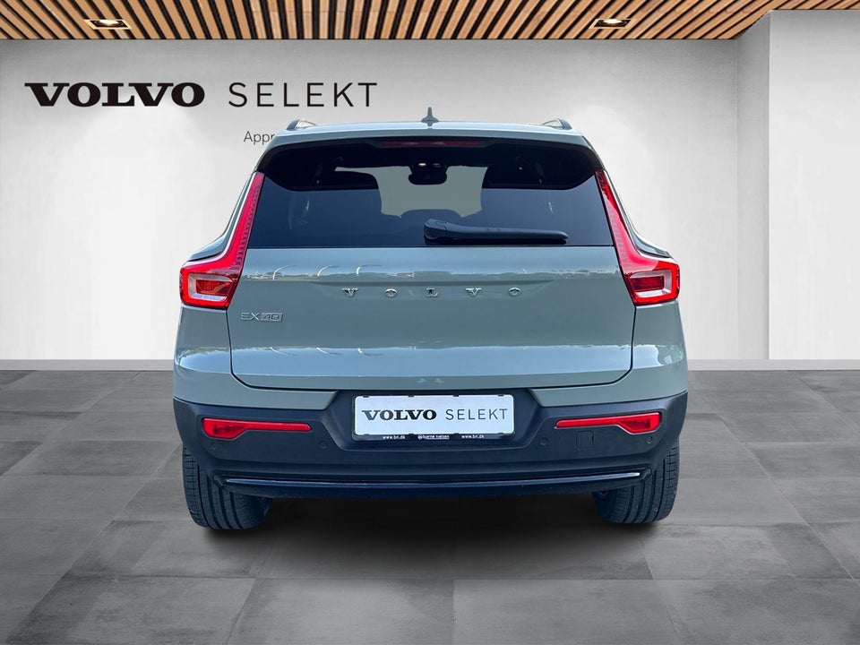 Volvo EX40 Extended Range Plus 5d