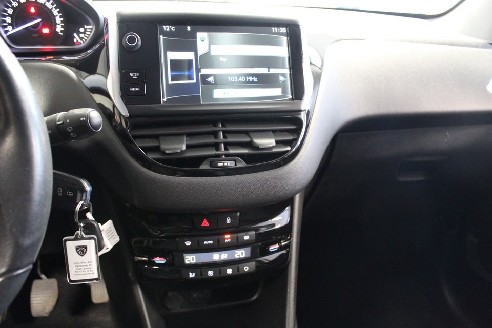 Peugeot 208 1,2 VTi Allure 5d