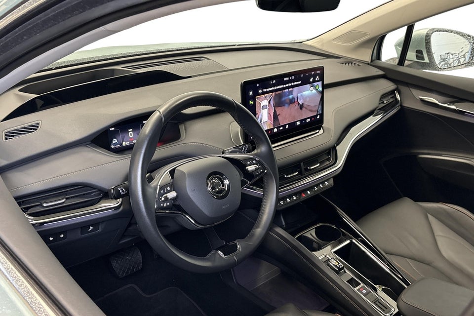 Skoda Enyaq 80 iV Suite 5d
