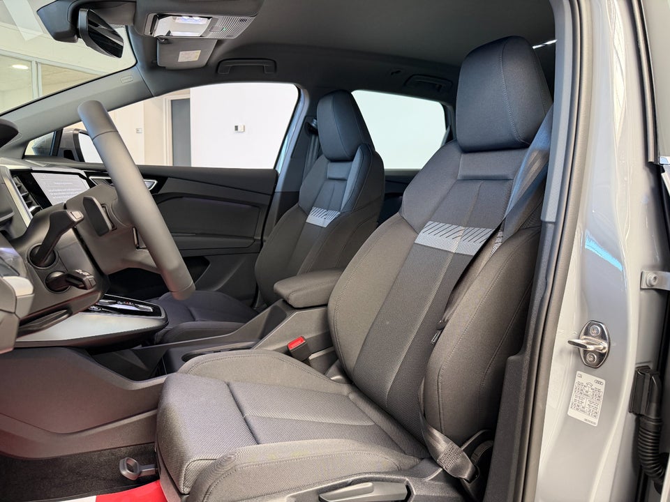 Audi Q4 e-tron 45 S-line Edition 5d