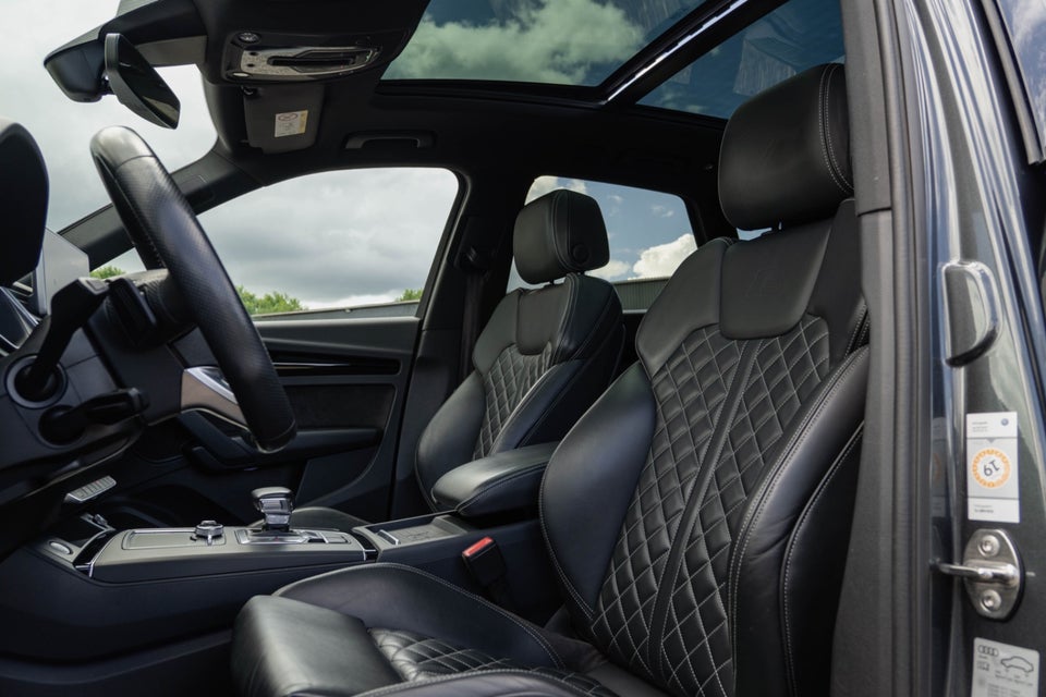 Audi Q5 3,0 TDi 286 S-line quattro Tiptr. 5d
