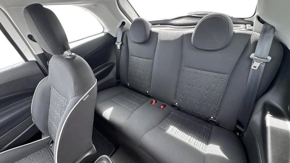 Fiat 500e 42 Icon 3d