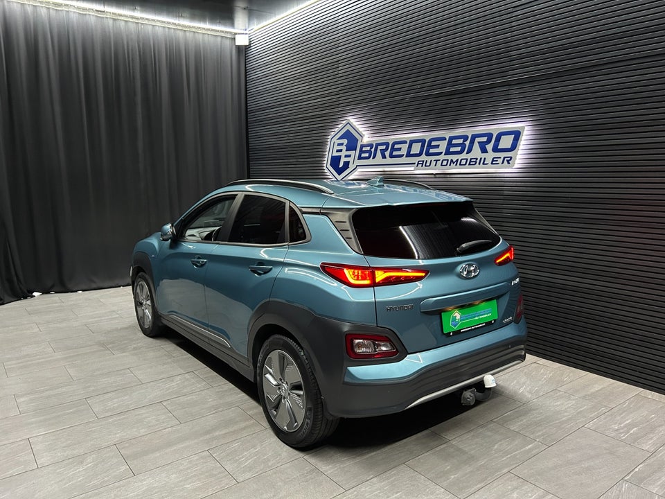 Hyundai Kona 64 EV Ultimate 5d