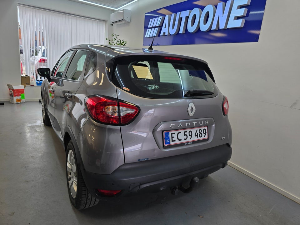 Renault Captur 1,2 TCe 120 Expression EDC 5d