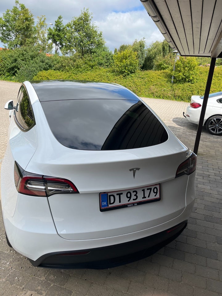 Tesla Model Y RWD 5d