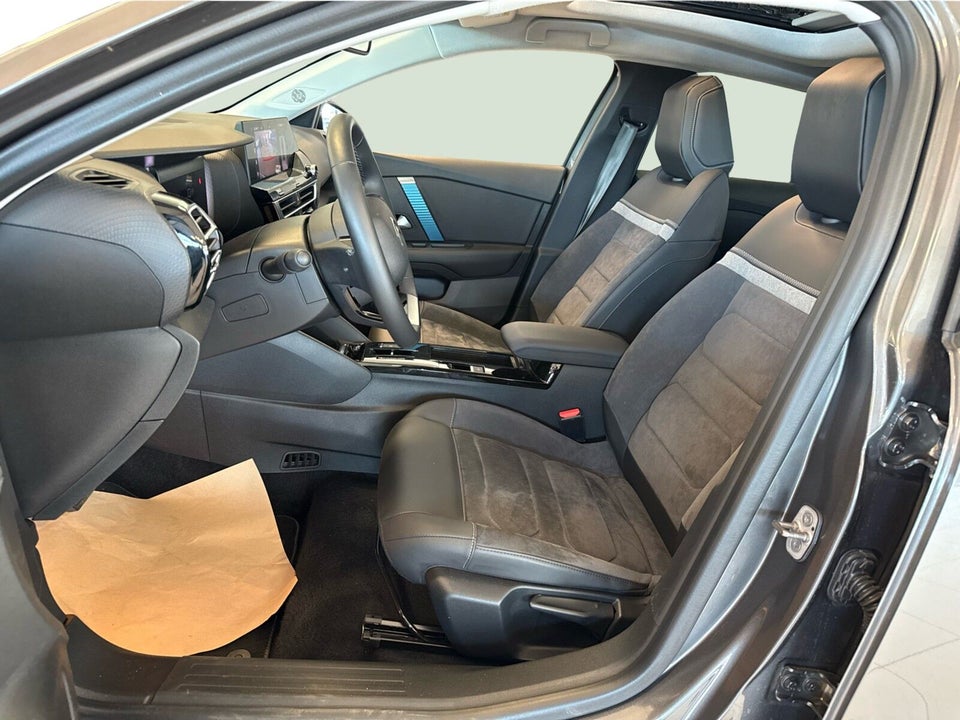 Citroën ë-C4 X 50 Palais Sky 4d