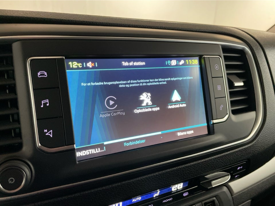 Peugeot e-Expert 75 L2 Premium Van