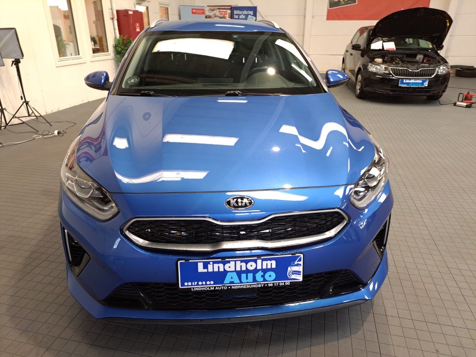 Kia Ceed 1,6 PHEV Prestige SW DCT 5d