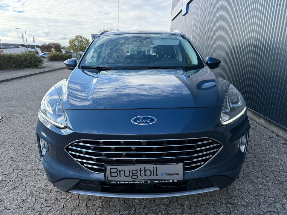 Ford Kuga 2,5 PHEV Titanium CVT 5d