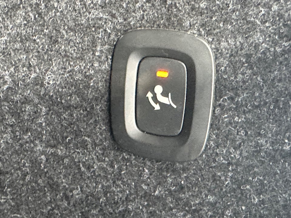 Volvo XC40 P8 ReCharge Twin Pro 5d
