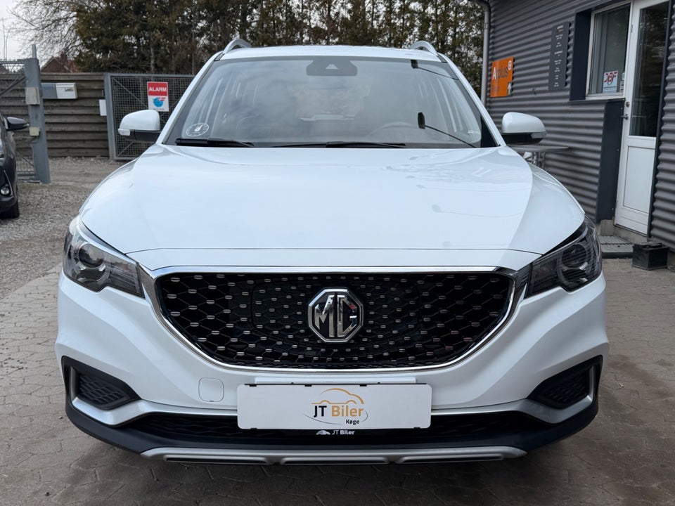 MG ZS EV Luxury 5d