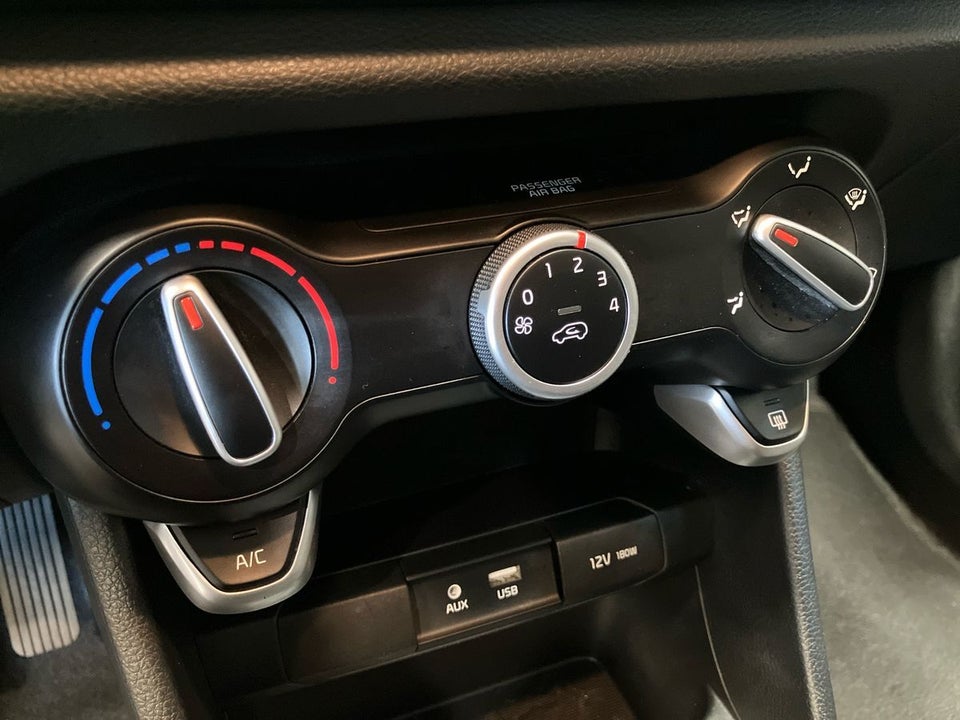 Kia Picanto 1,0 MPi Attraction 5d