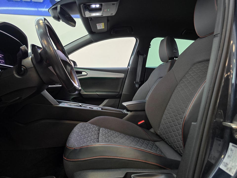 Seat Leon 2,0 TDi 150 FR DSG 5d
