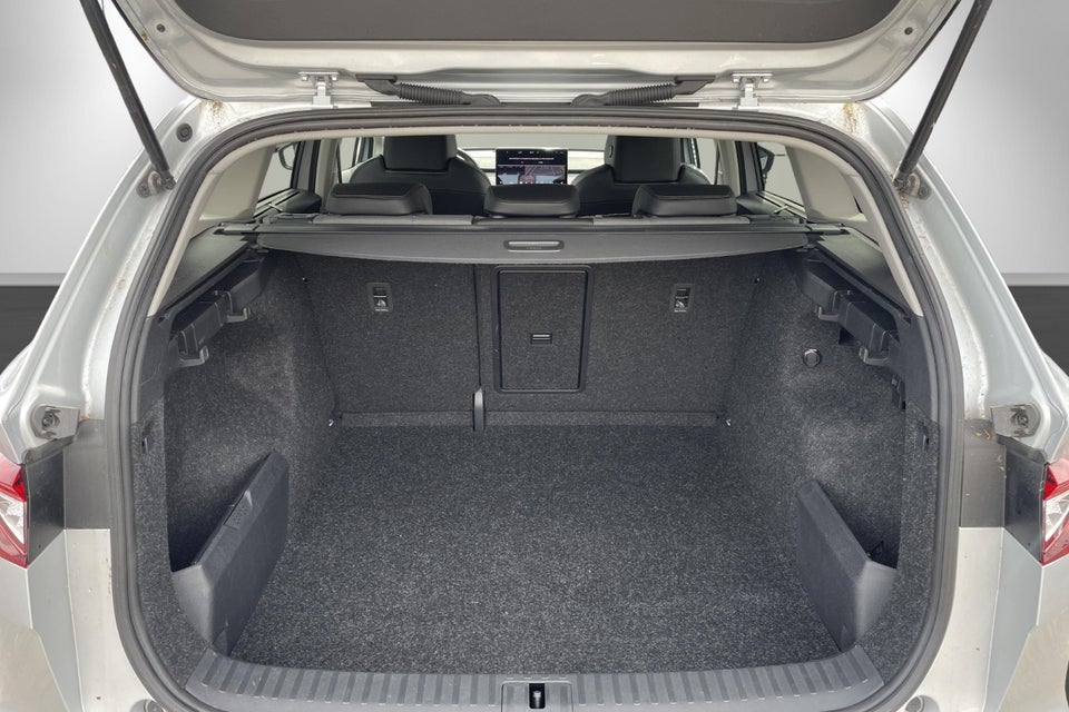Skoda Enyaq 60 iV Loft 5d