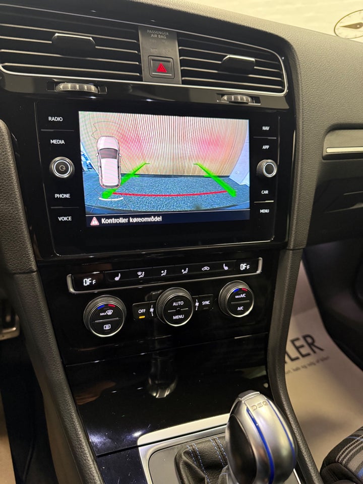 VW Golf VII 1,4 GTE DSG 5d