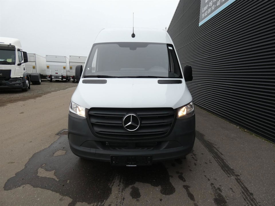 Mercedes Sprinter 317 2,0 CDi A4 Kassevogn aut. RWD