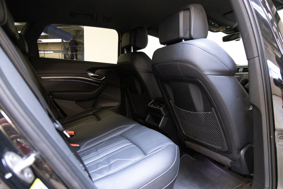 Audi Q8 e-tron 50 Advanced quattro 5d