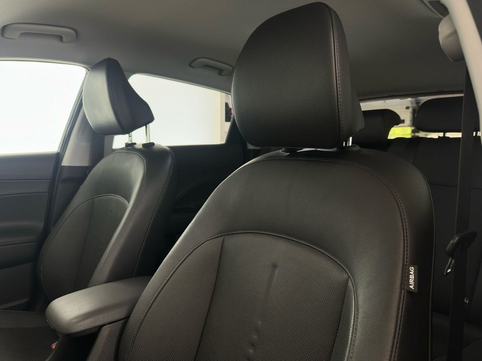 Hyundai Kona 65 EV Ultimate 5d