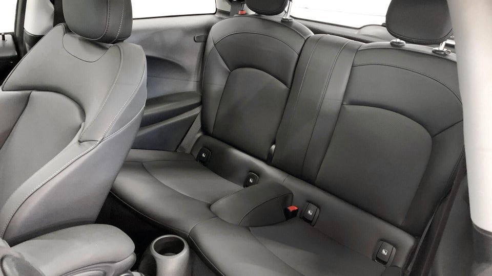 MINI Cooper SE Edition Premium Plus 3d