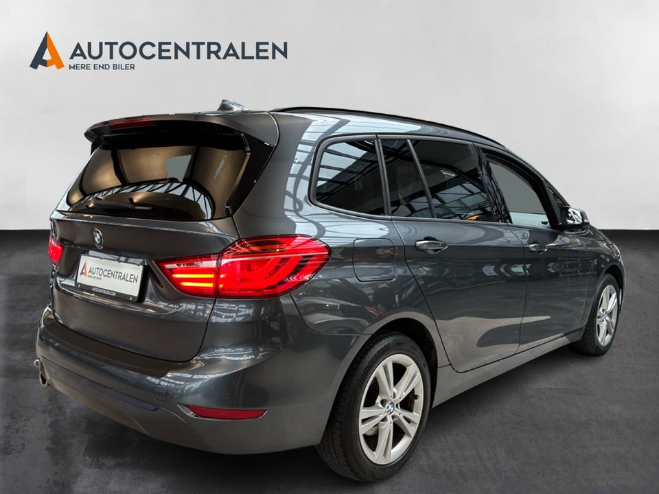 BMW 216i 1,5 Gran Tourer Sport Line 7prs 5d