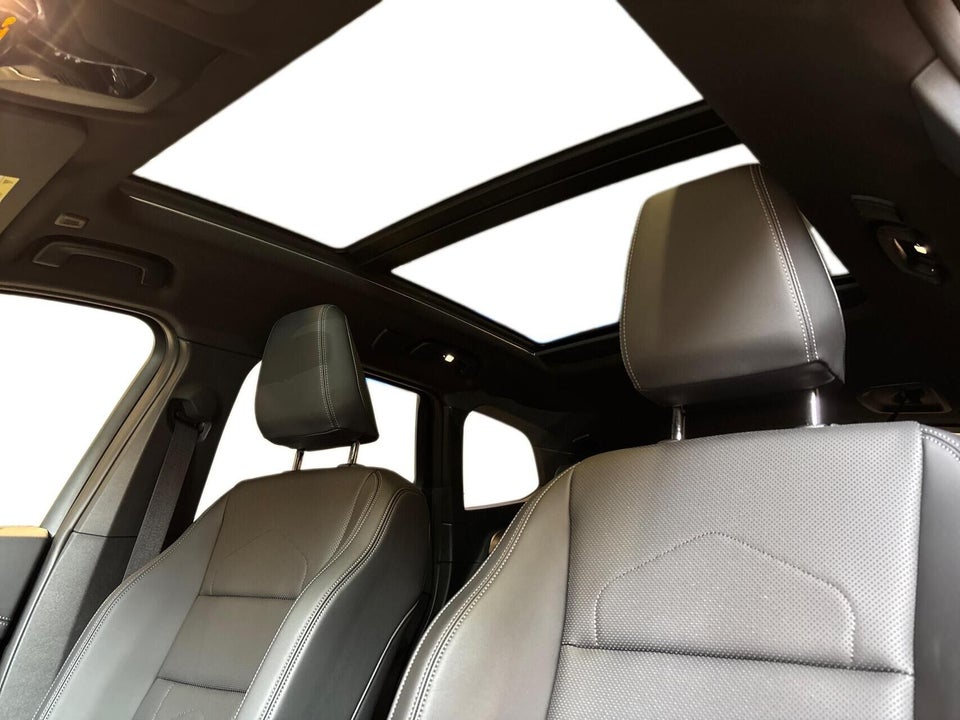 BMW iX1 eDrive20 X-Line 5d