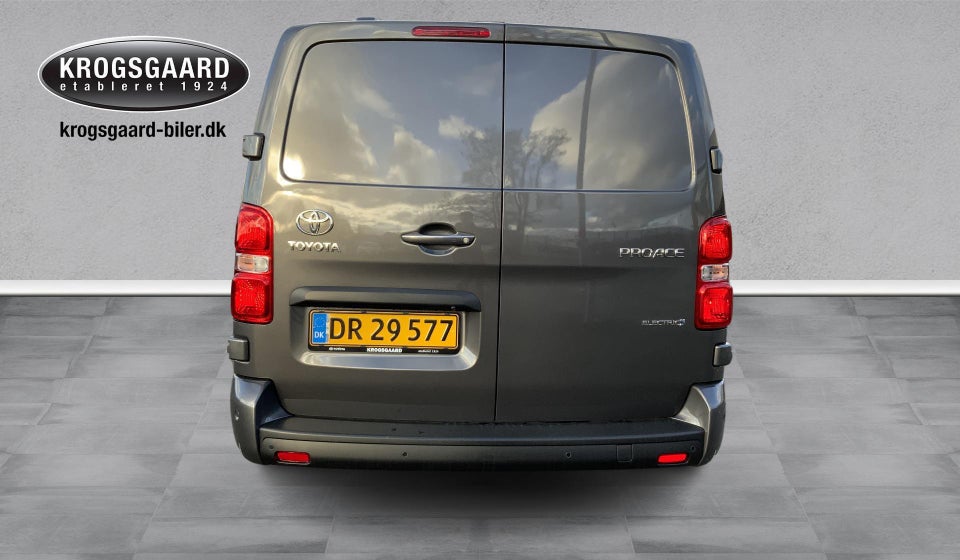 Toyota ProAce 75 Long Master+