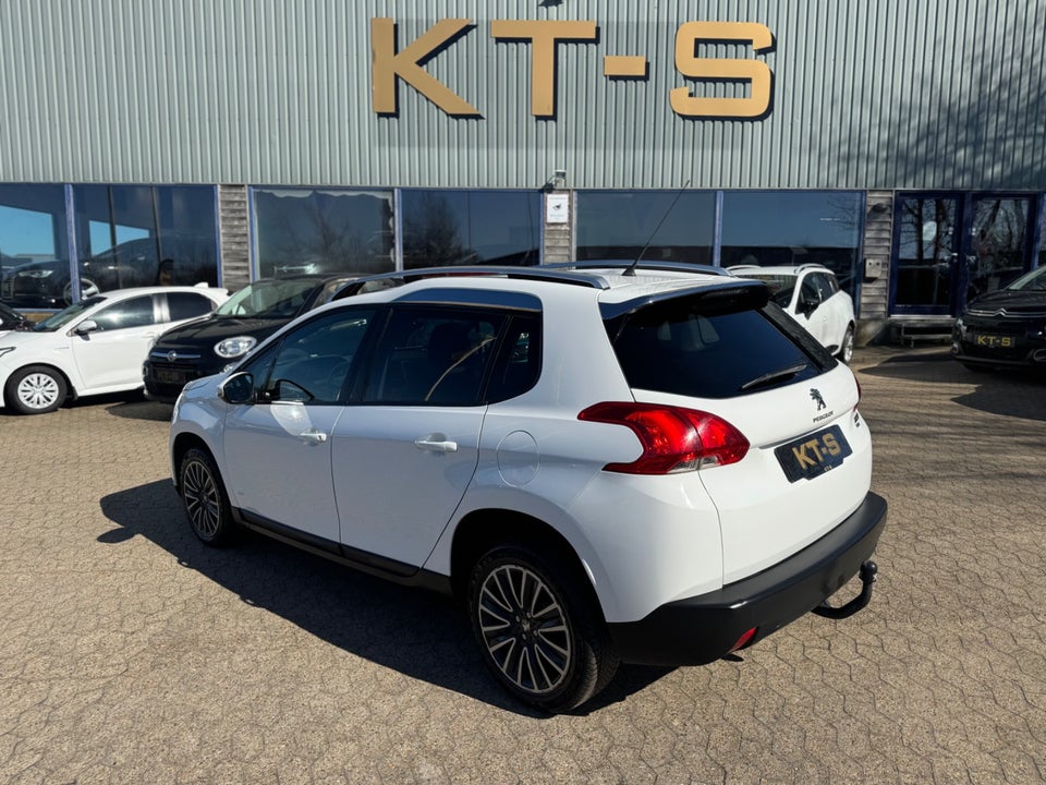 Peugeot 2008 1,6 e-HDi 92 Active Sky 5d